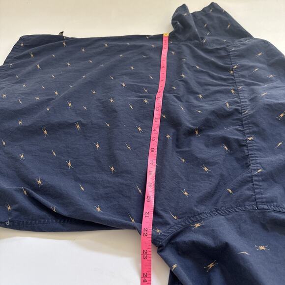 Disney Star Wars Men's Galaxy Hyperspace Light Speed Button Down Shirt Medium - Picture 7 of 8